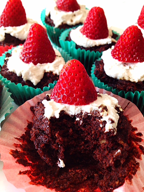 Gluten, Sugar and Dairy Free Chocolate Mud Cup Cakes