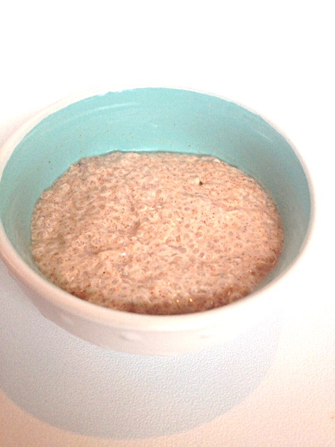 Raw Vanilla and Cinnamon Chia Pudding